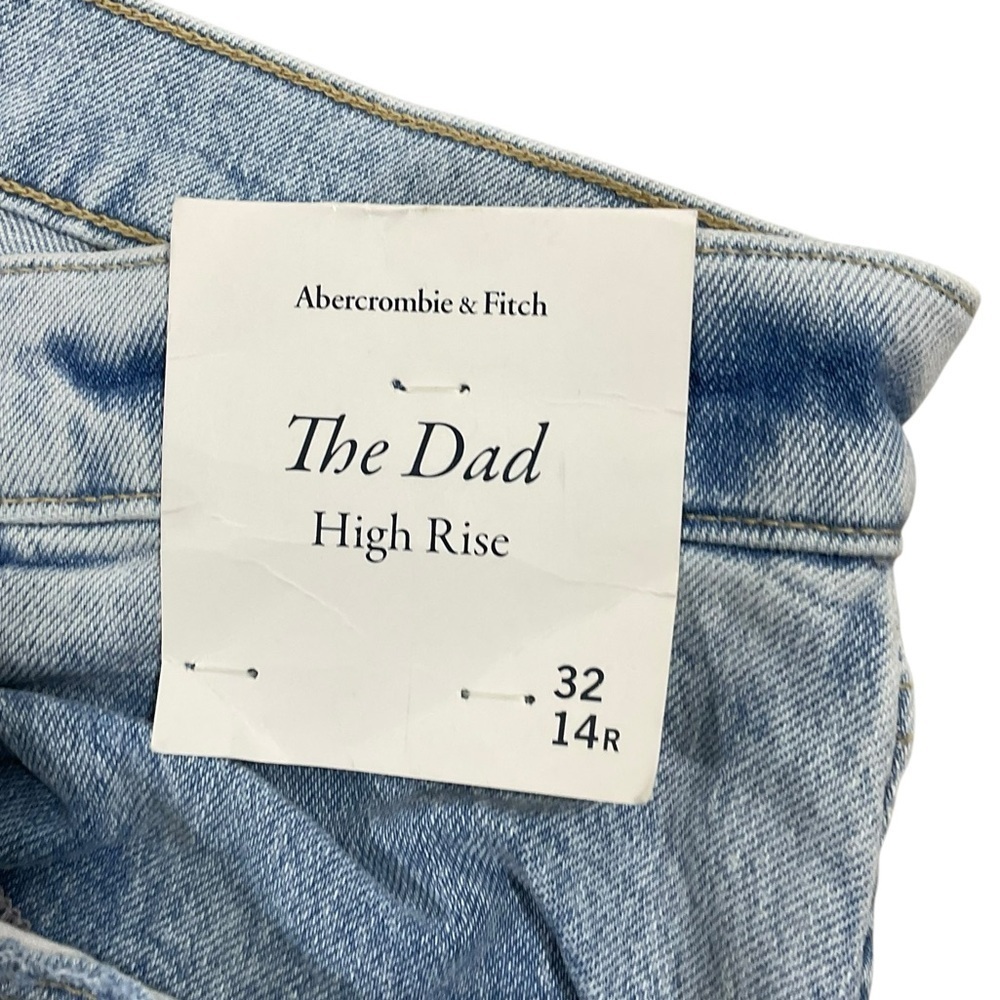 Abercrombie & Fitch The Dad High Rise Jeans Light Wash Size 32 14R NWT - Picture 6 of 13